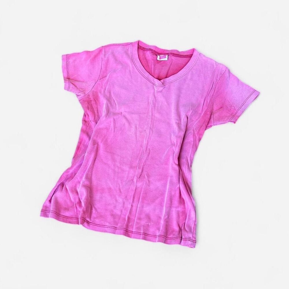 Hanes Her Way vintage 90s perfectly faded pink v-neck cropped fit shirt